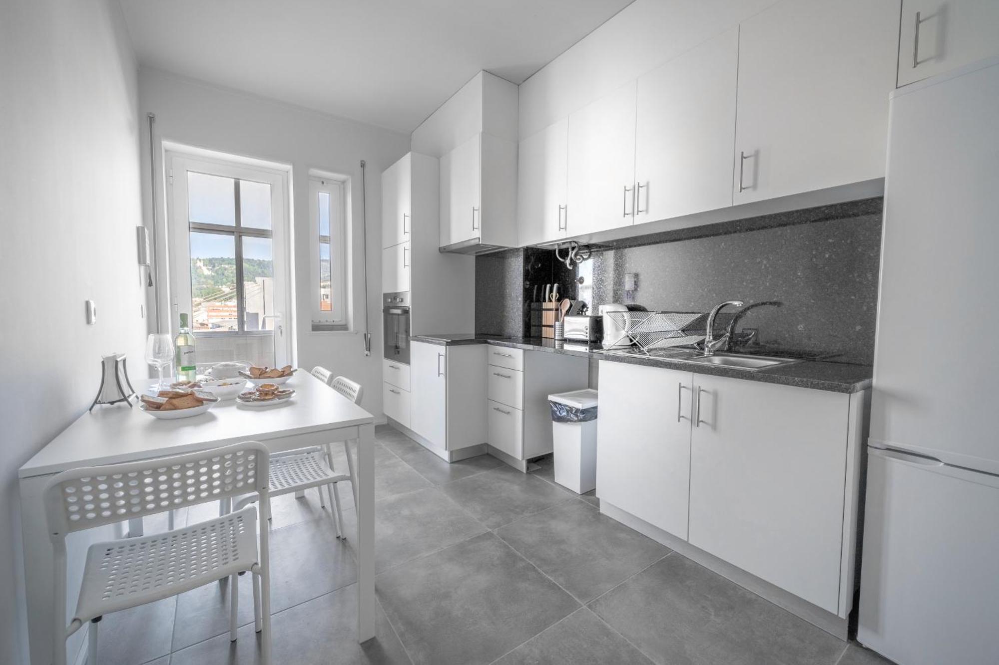 Elisio De Moura - T5 Ideal Para Familias - Braga Dış mekan fotoğraf